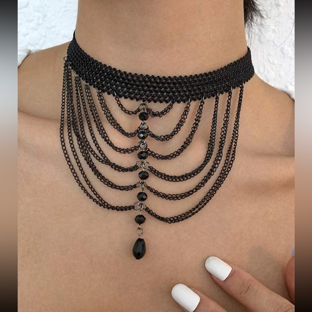 🖤 Awesome Jeweled Chain Tassel Tiered Choker 🖤